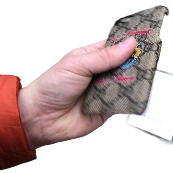 Authentic Gucci Iphone Case Supreme GG Tiger 7/8 Beige FOR IPHONE 7 AND 8 ONLY - Picture 9 of 15